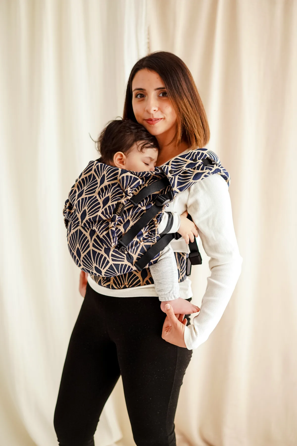 baby carrier
